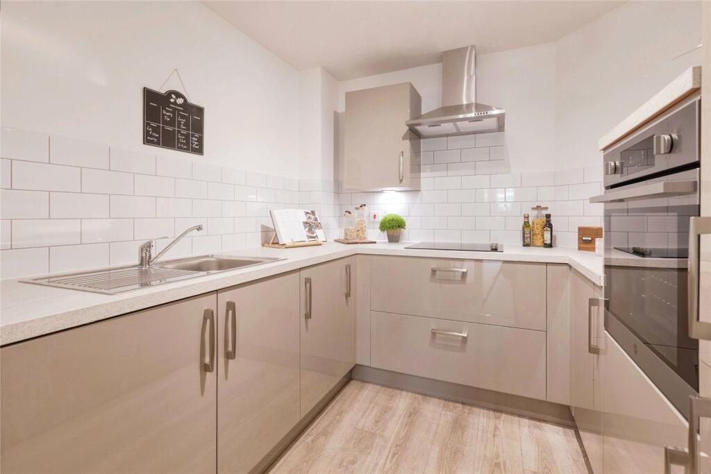 Additional image 4 of Birchwood Park Avenue, Swanley, Kent, BR8