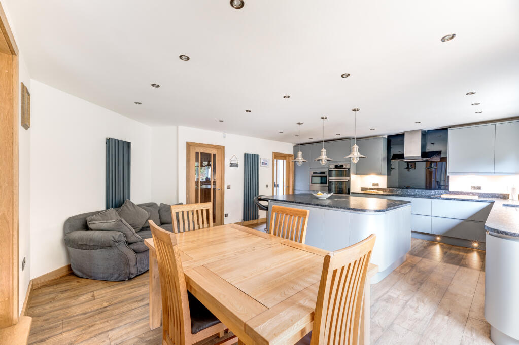 Additional image 32 of Stoney Ridge Road, Bingley, West Yorkshire, BD16