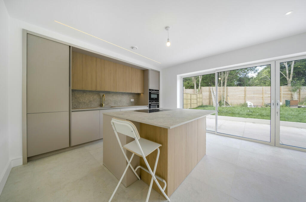 Additional image 9 of Goddington Lane, Orpington, Kent, BR6