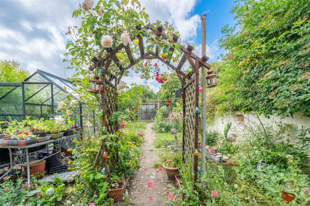 Additional image 7 of St. Georges Road, Keynsham, Bristol