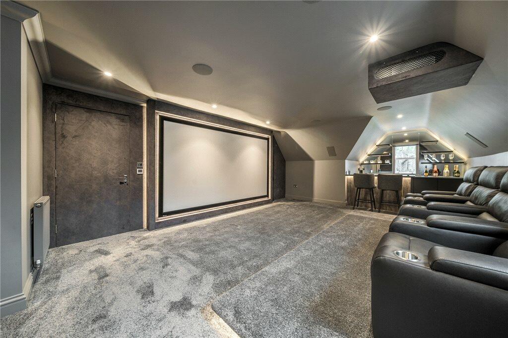 Additional image 31 of Plaistow Lane, Bromley