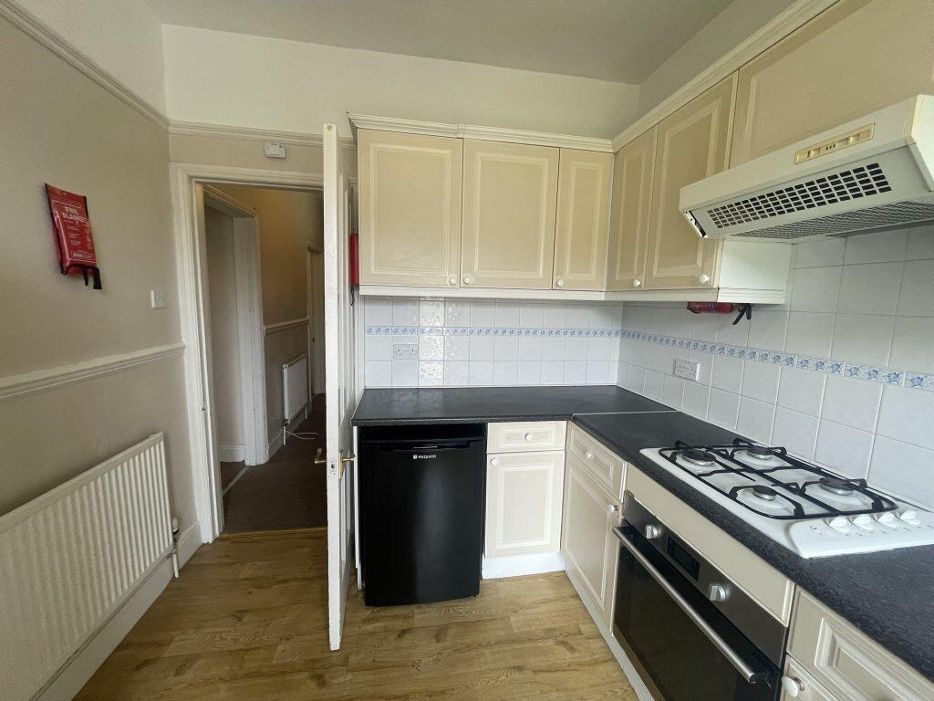 Additional image 4 of Beaufort Road – Top Floor Flat – 183