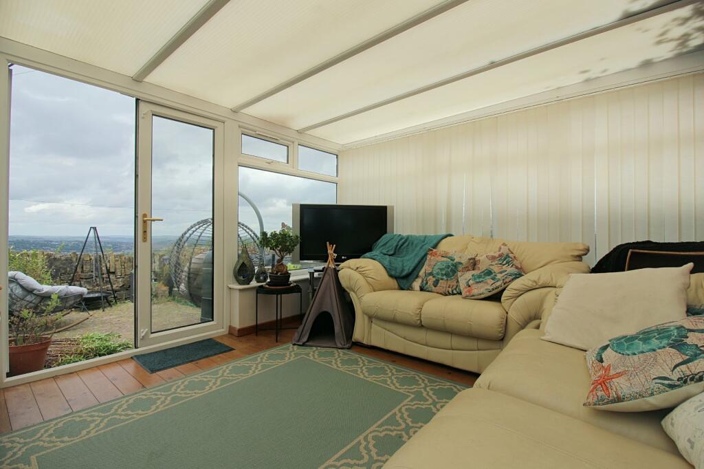 Additional image 6 of Highgate Grove, Clayton Heights, Bradford, BD13