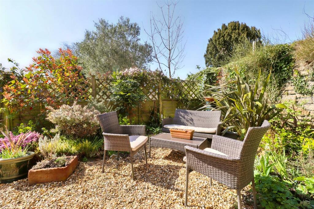 Additional image 8 of A short distance from Clevedon Seafront