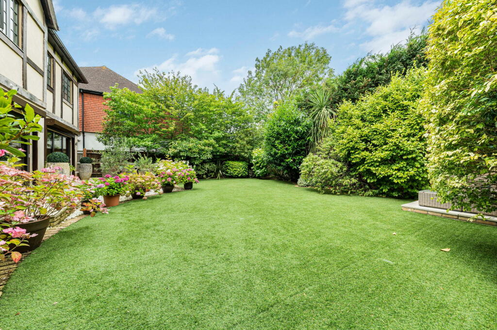 Additional image 30 of Leesons Hill, Chislehurst