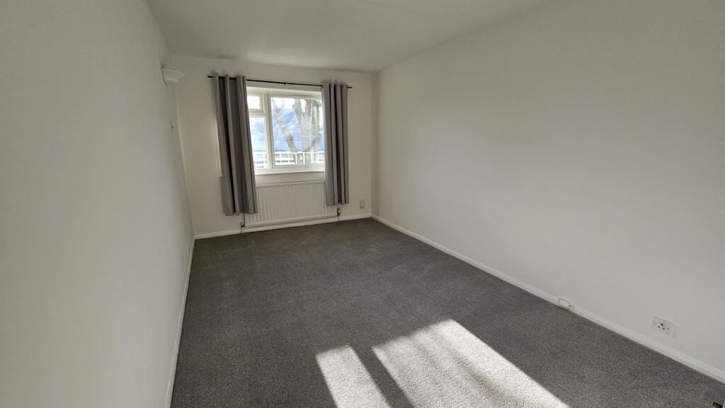 Additional image 7 of Foxgrove Road, Beckenham, BR3 5