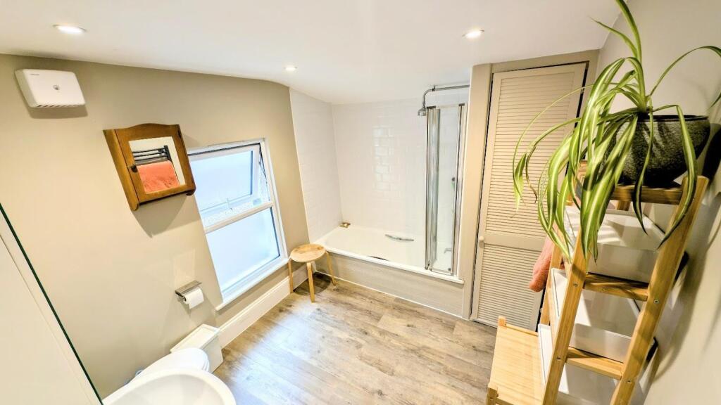 Additional image 25 of Rose Green Road, Bristol