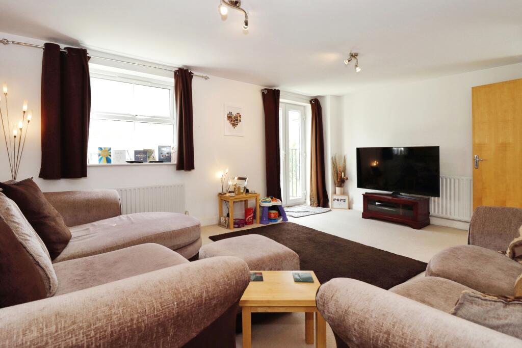Additional image 6 of Dragonfly Close, Kingswood, Bristol, Gloucestershire, BS15