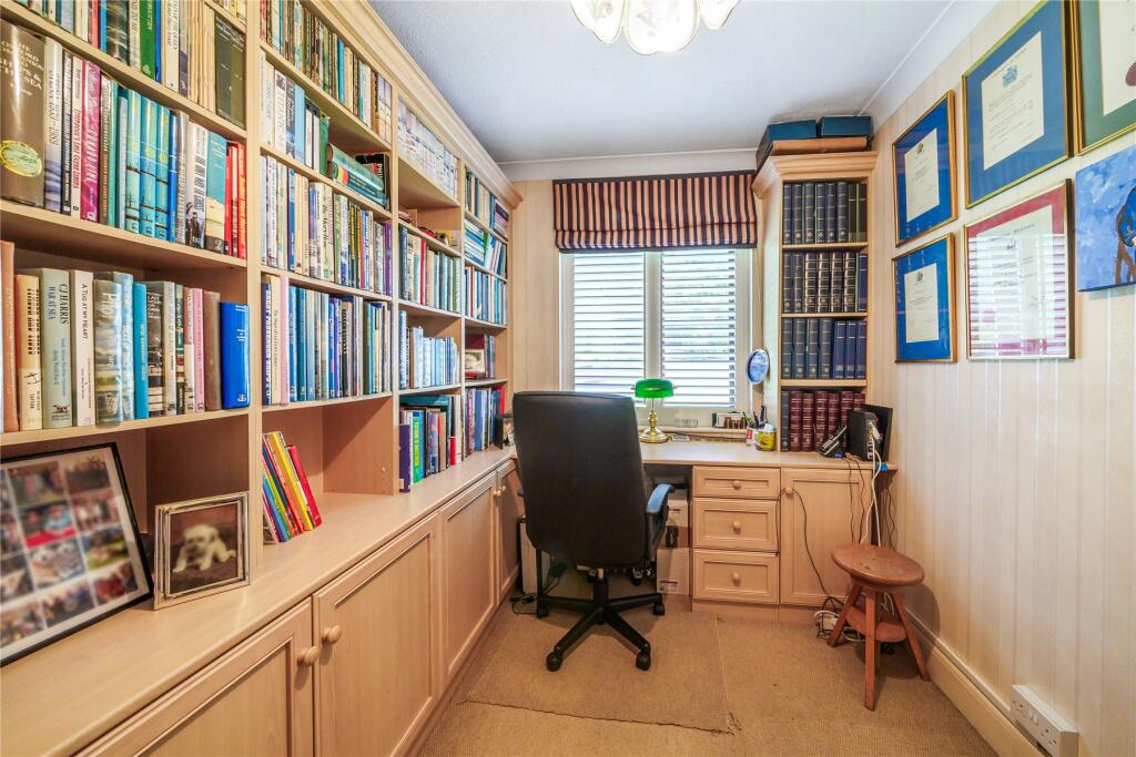 Additional image 26 of Holmbury Park, Bromley