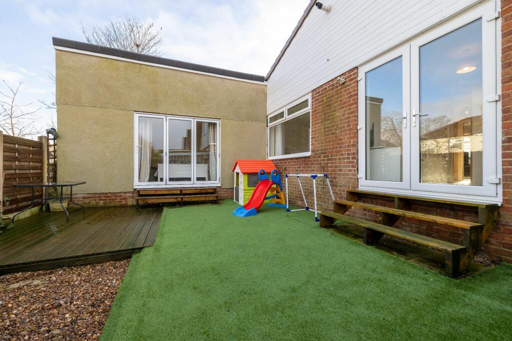 Additional image 23 of Langdale Avenue, Wyke, BD12 9DR