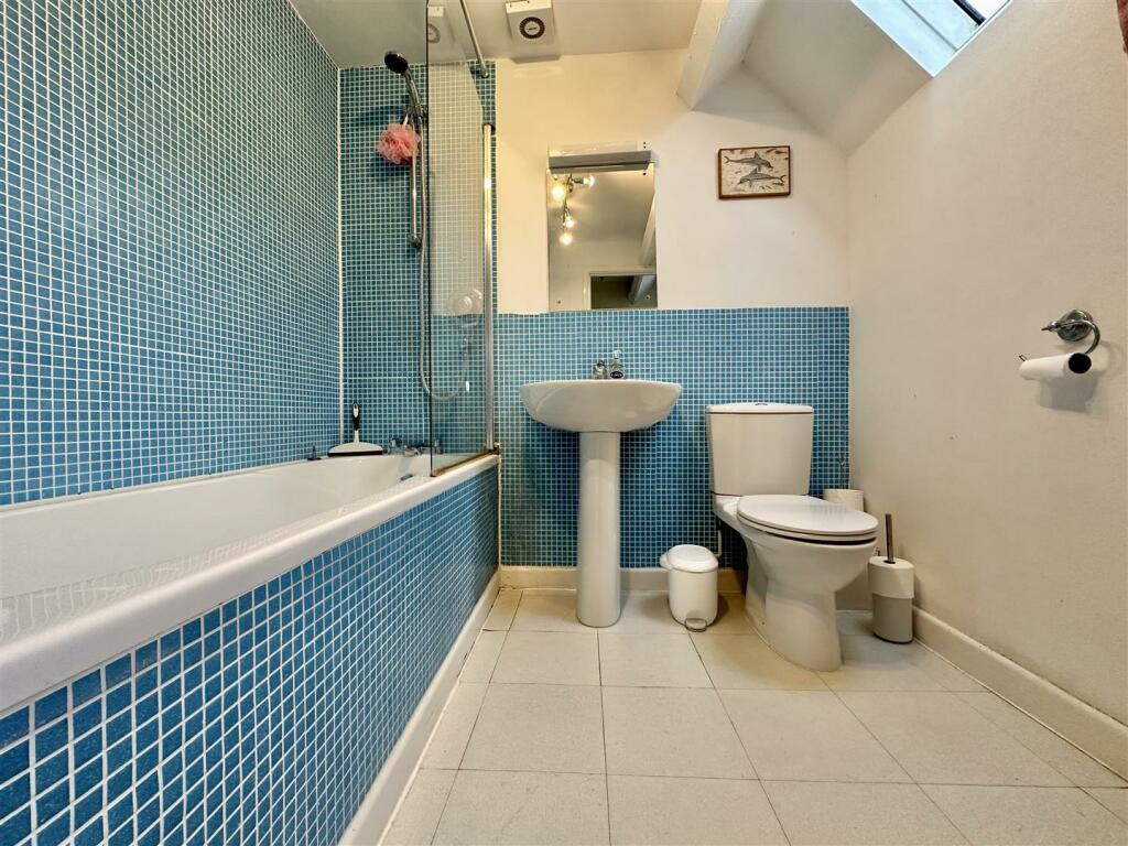 Additional image 35 of Townsend