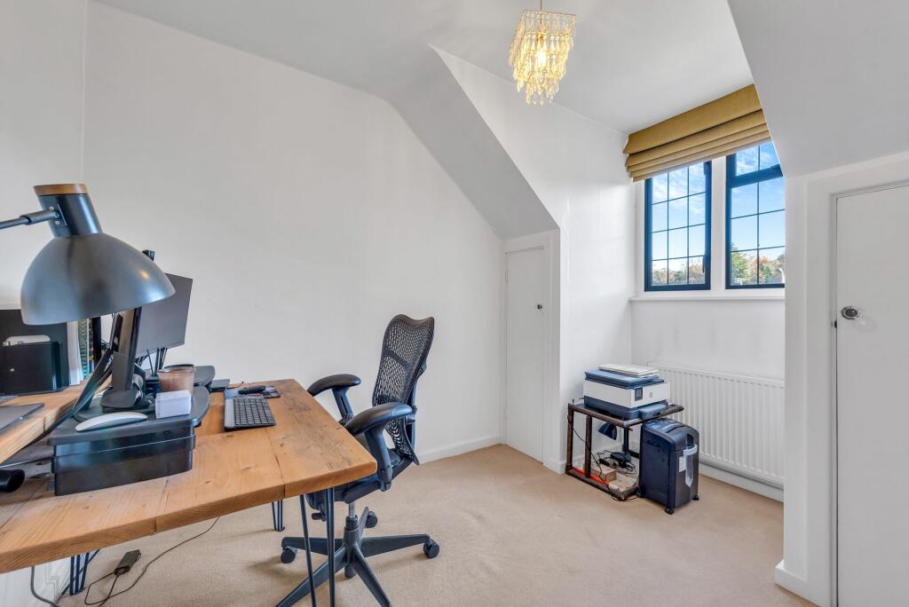 Additional image 16 of Yester Road, Chislehurst, BR7