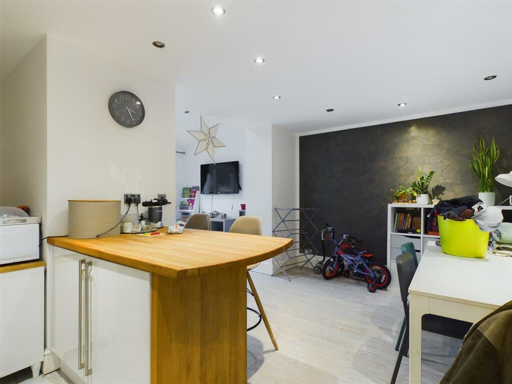 Additional image 3 of Holdenhurst Road, Kingswood, Bristol, BS15 1HL