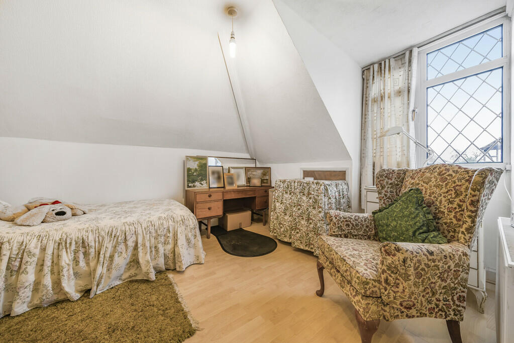 Additional image 17 of Knoll Rise, Orpington