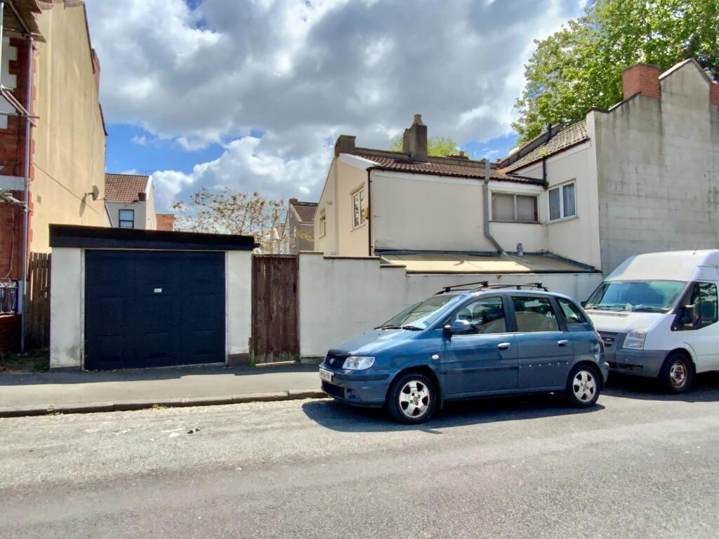 Additional image 6 of Park Crescent, Whitehall, Bristol
