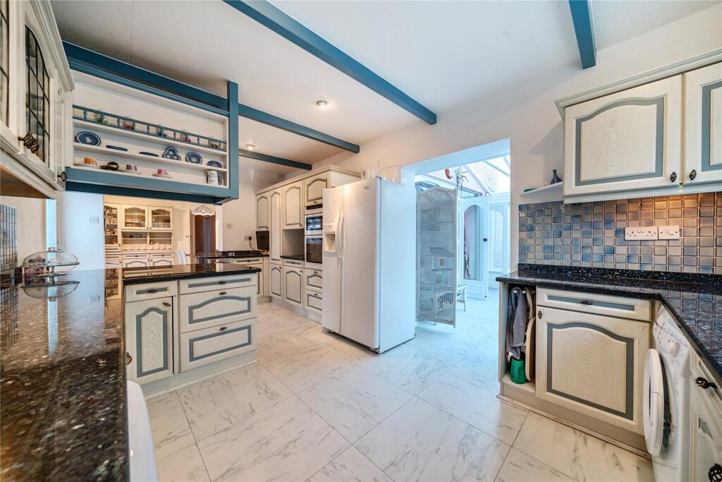 Additional image 24 of Copse Avenue, West Wickham