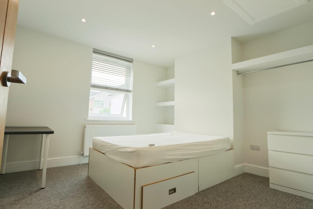 Additional image 4 of Henleaze Road, Bristol