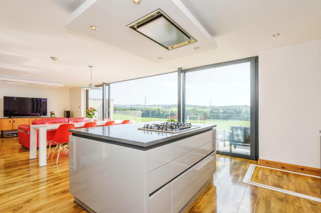 Additional image 6 of Hunsworth Lane, Cleckheaton, BD19