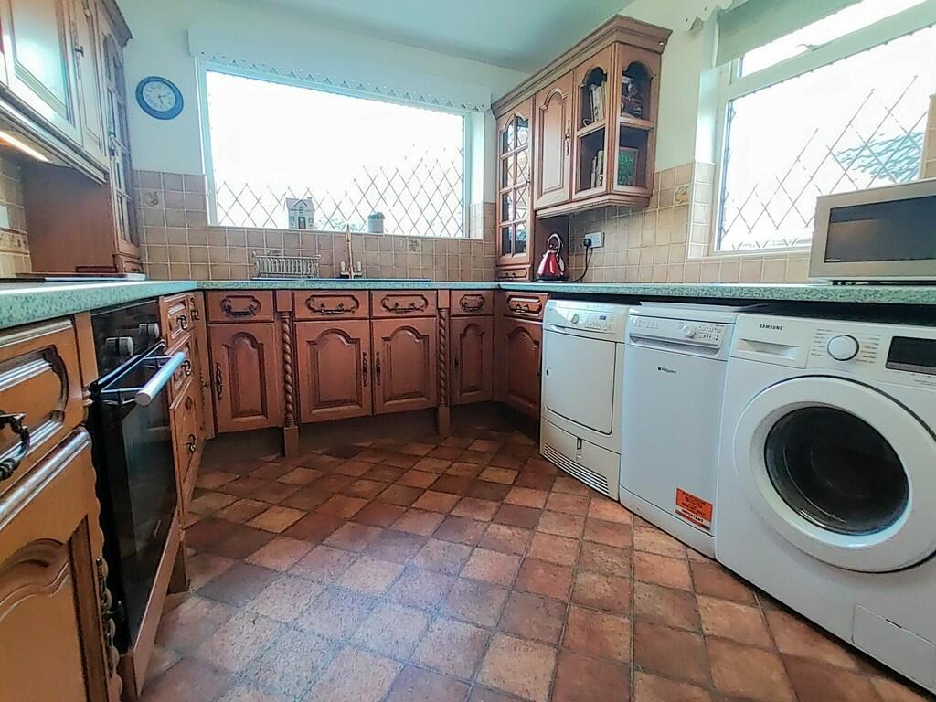 Additional image 3 of North Cliffe Drive, Thornton, Bradford