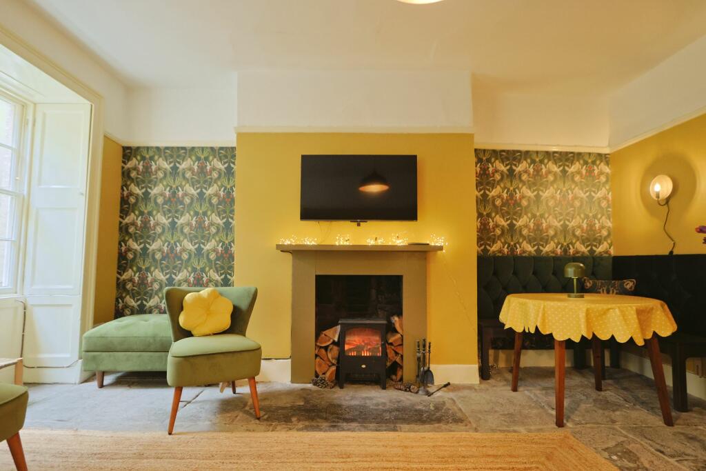 Additional image 10 of Basement Flat,  Caledonia Place, Bristol