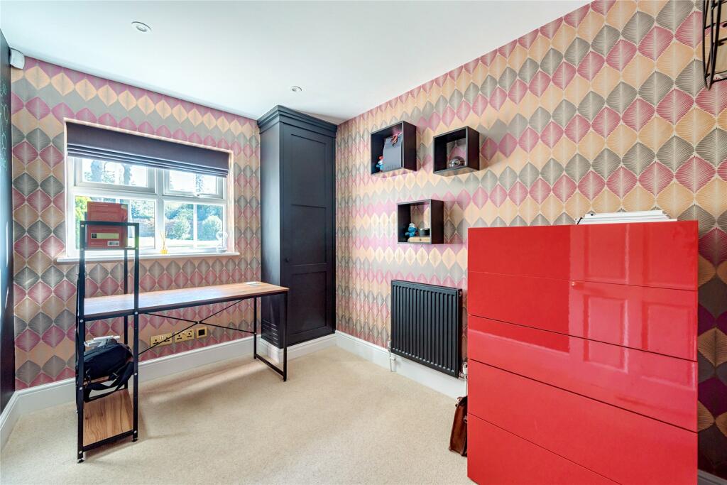 Additional image 11 of Croydon Road, Keston