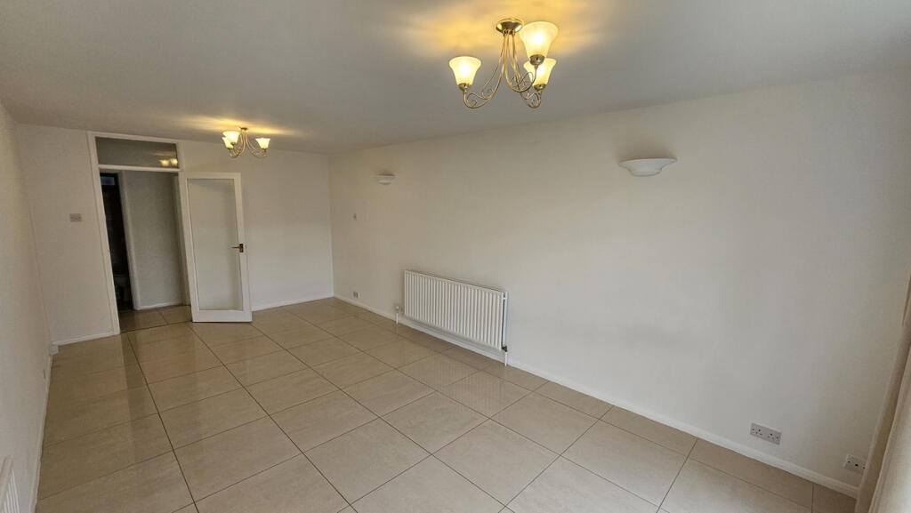 Additional image 4 of Foxgrove Road, Beckenham, BR3 5