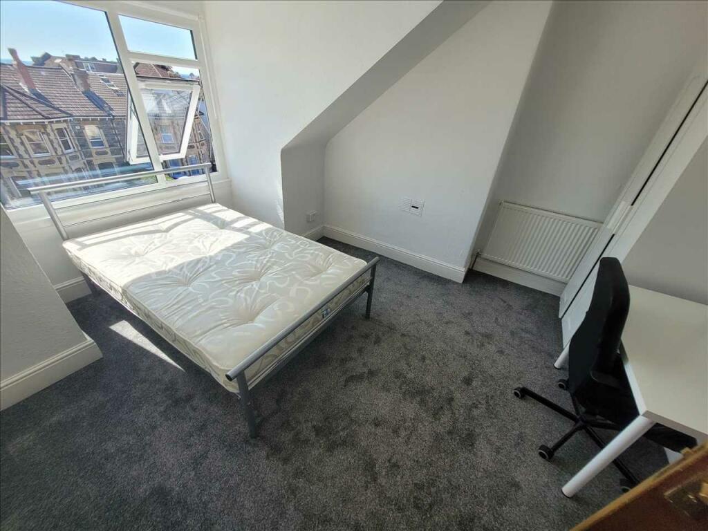 Additional image 8 of Chesterfield Road