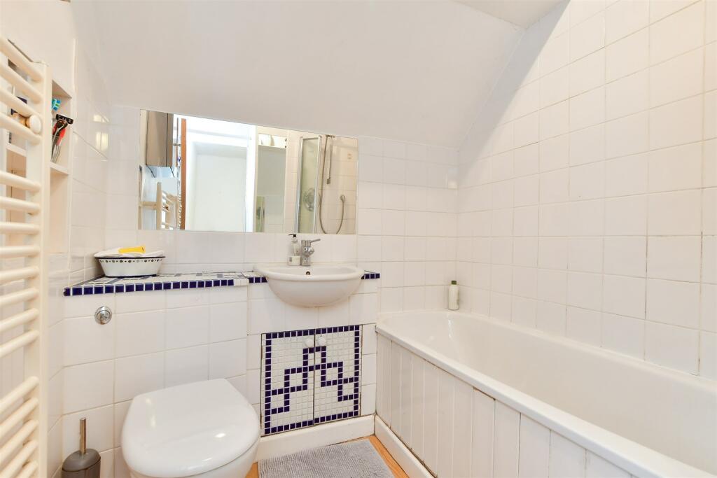 Additional image 8 of Nevill Crescent, Lewes, East Sussex