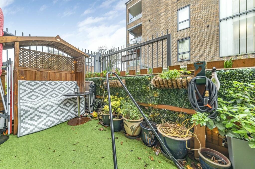 Additional image 4 of Okemore Gardens, Orpington, BR5