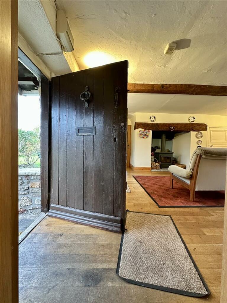 Additional image 3 of Townsend