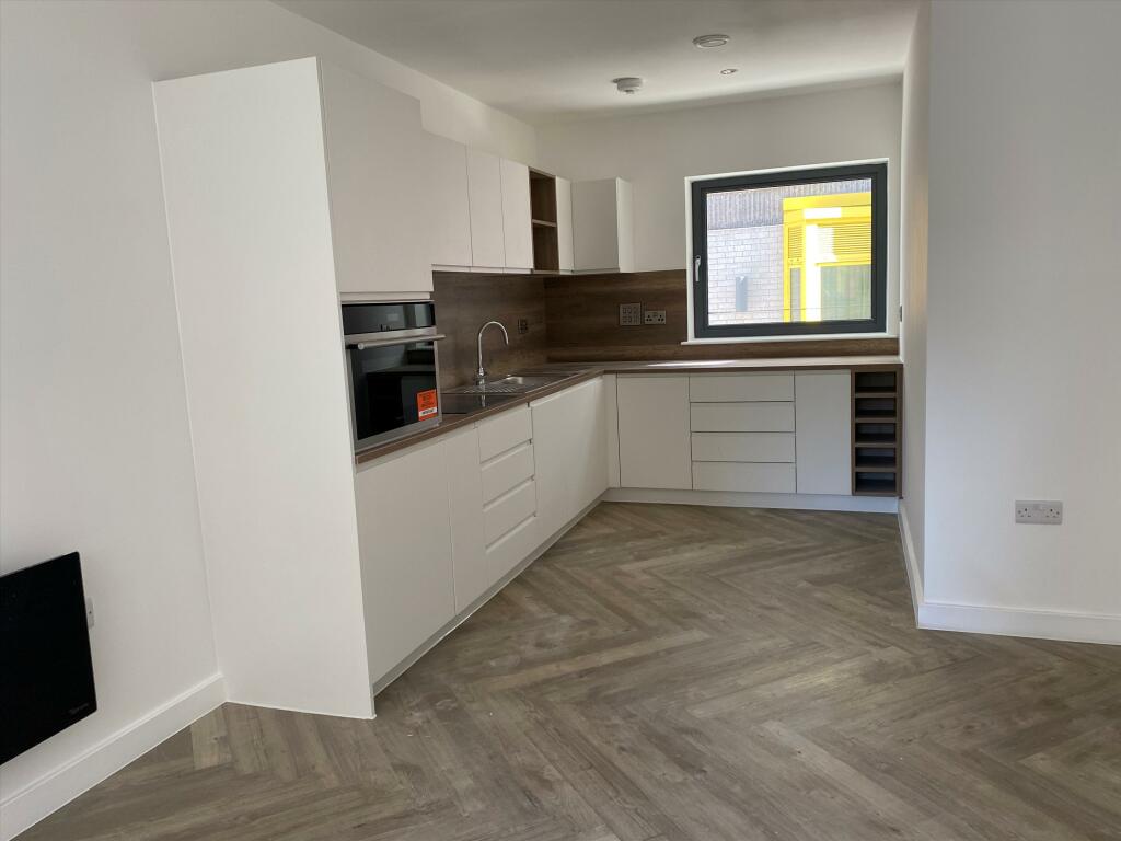 Additional image 2 of Bristol, BS1 2EQ