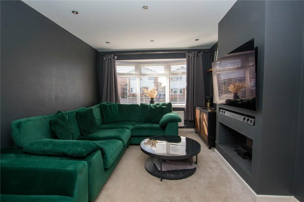 Additional image 3 of Walsh Close, Hutton, Weston-Super-Mare, Somerset, BS24