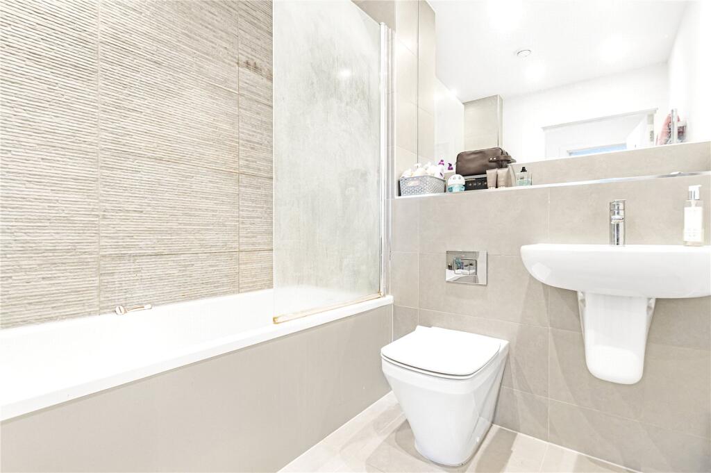 Additional image 7 of Homesdale Road, Bromley, BR2