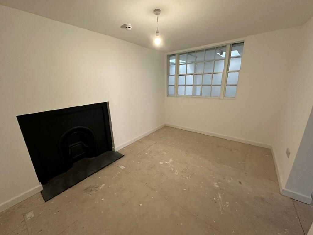 Additional image 3 of 177 High Street, Lewes, BN7 1YE