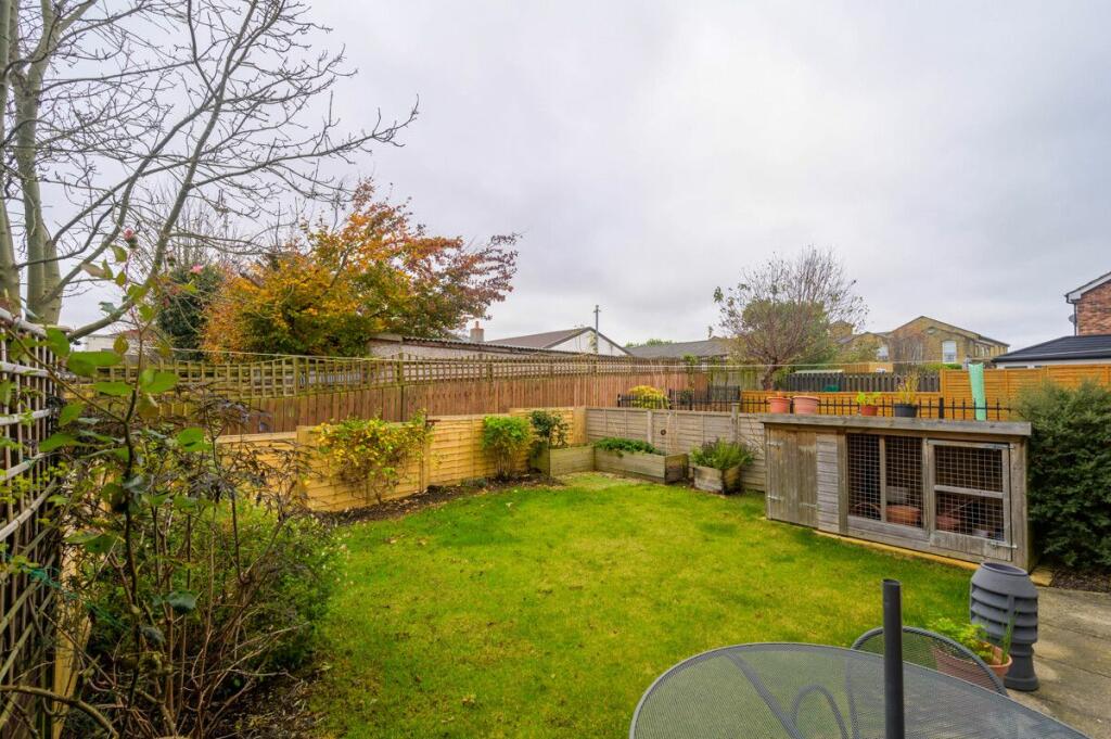 Additional image 21 of Summerbank Close, Drighlington, Bradford