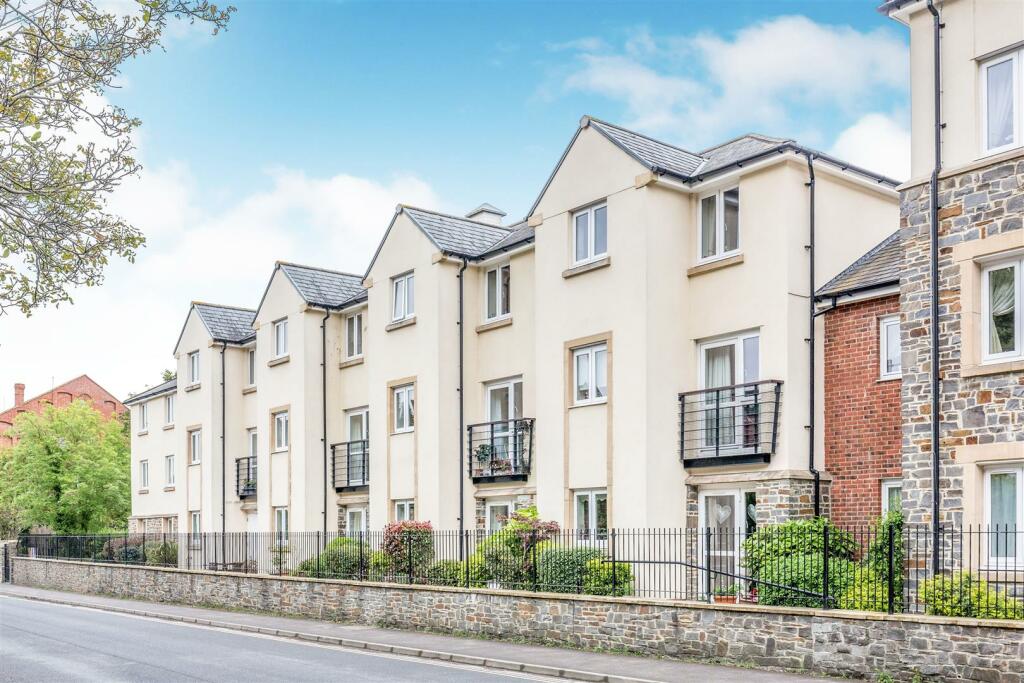 Additional image 18 of Coleridge Court, Clevedon, BS21 6FL