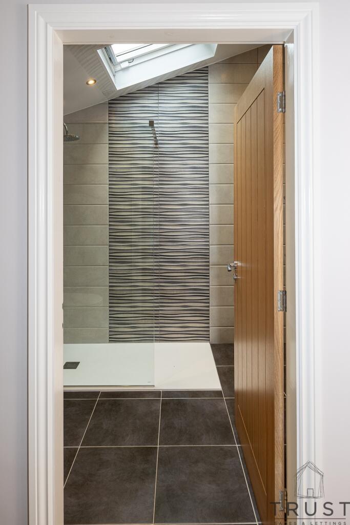 Additional image 25 of Manor Park Gardens, Gomersal BD19 4BA