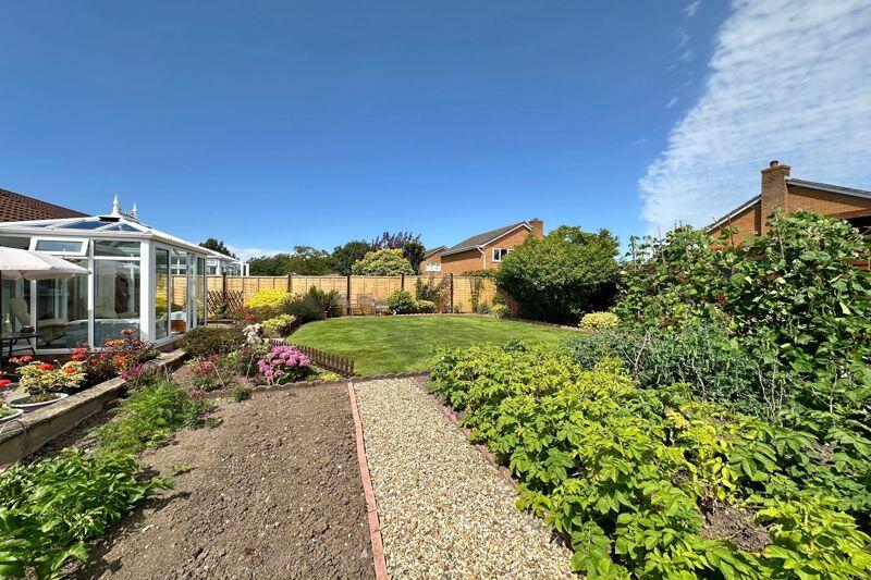 Additional image 20 of Cornwallis Avenue, Worle - 18' x 17'5" DOUBLE GARAGE