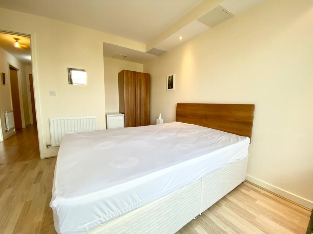 Additional image 6 of Hannover Quay, The Crescent, BS1 5JP