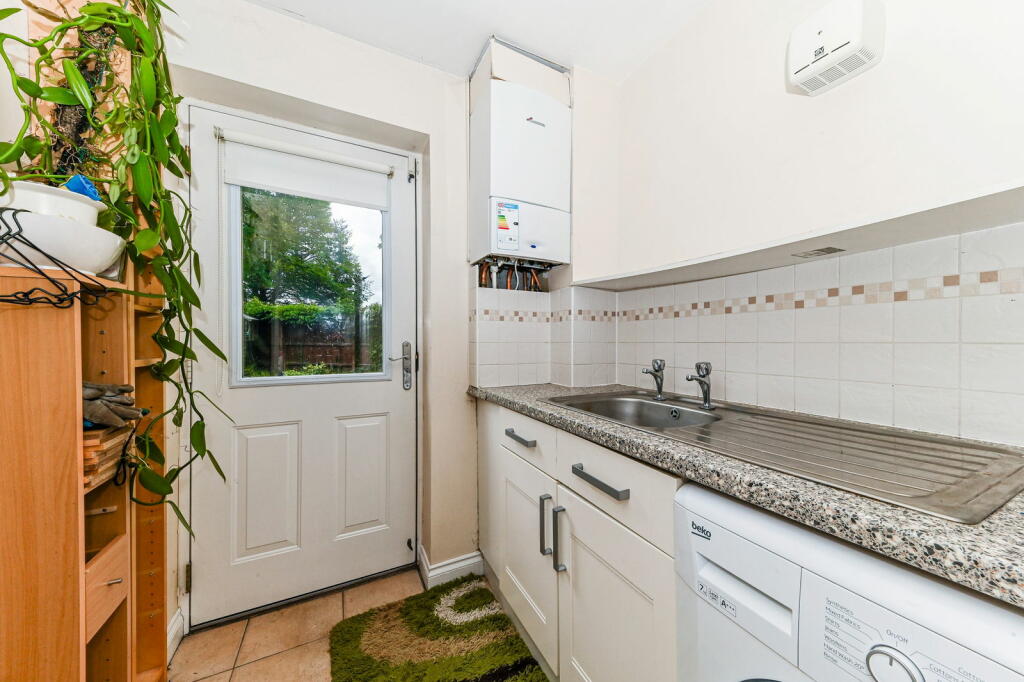 Additional image 8 of Sparkes Close, Bromley, BR2 9GE