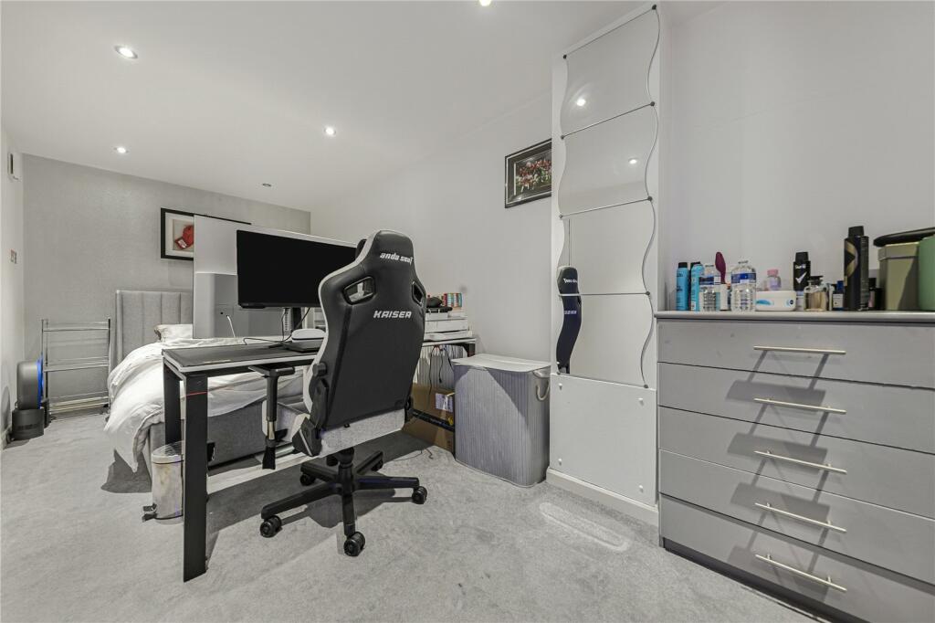 Additional image 11 of Lytchet Road, Bromley, BR1