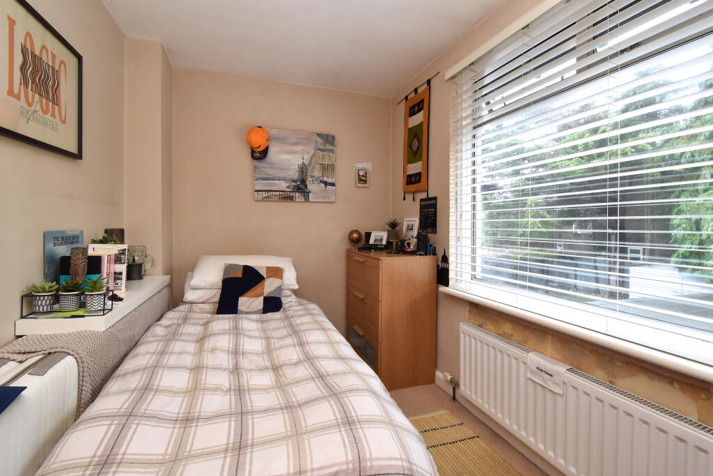 Additional image 11 of Calmont Road Bromley BR1