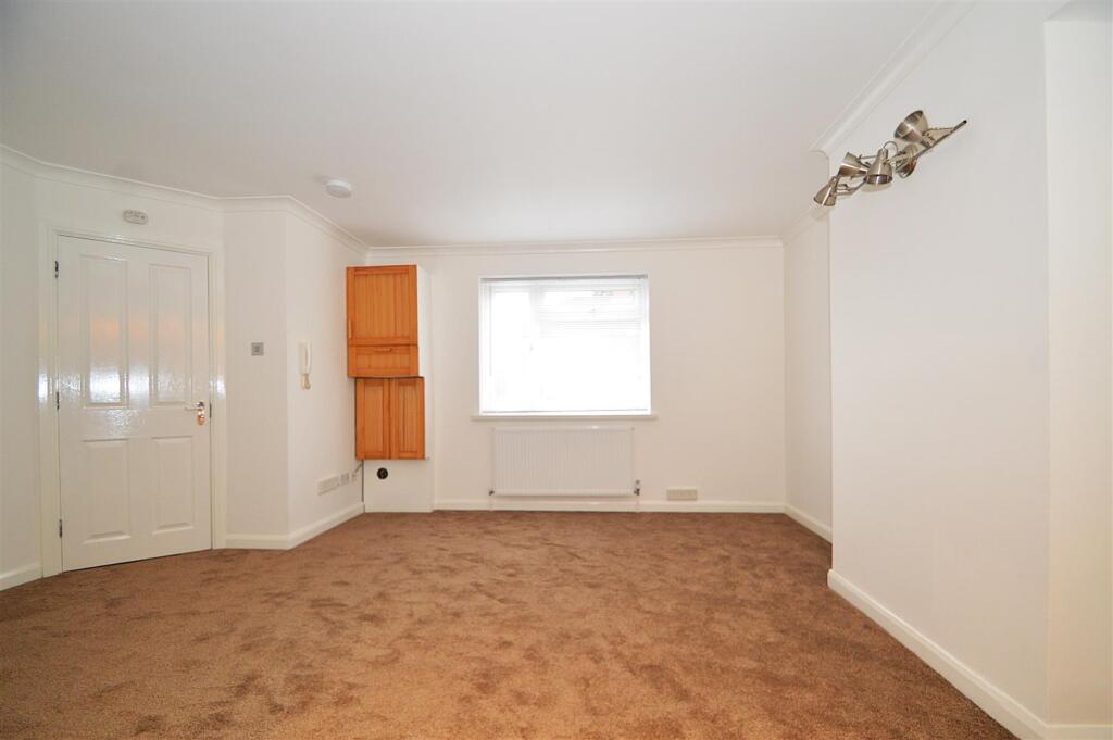 Additional image 4 of Melton Crescent, Horfield, Bristol