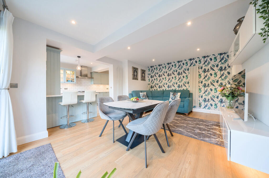 Additional image 6 of Petts Wood Road, Petts Wood, BR5