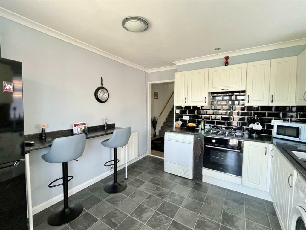 Additional image 8 of Valley Close, Newhaven