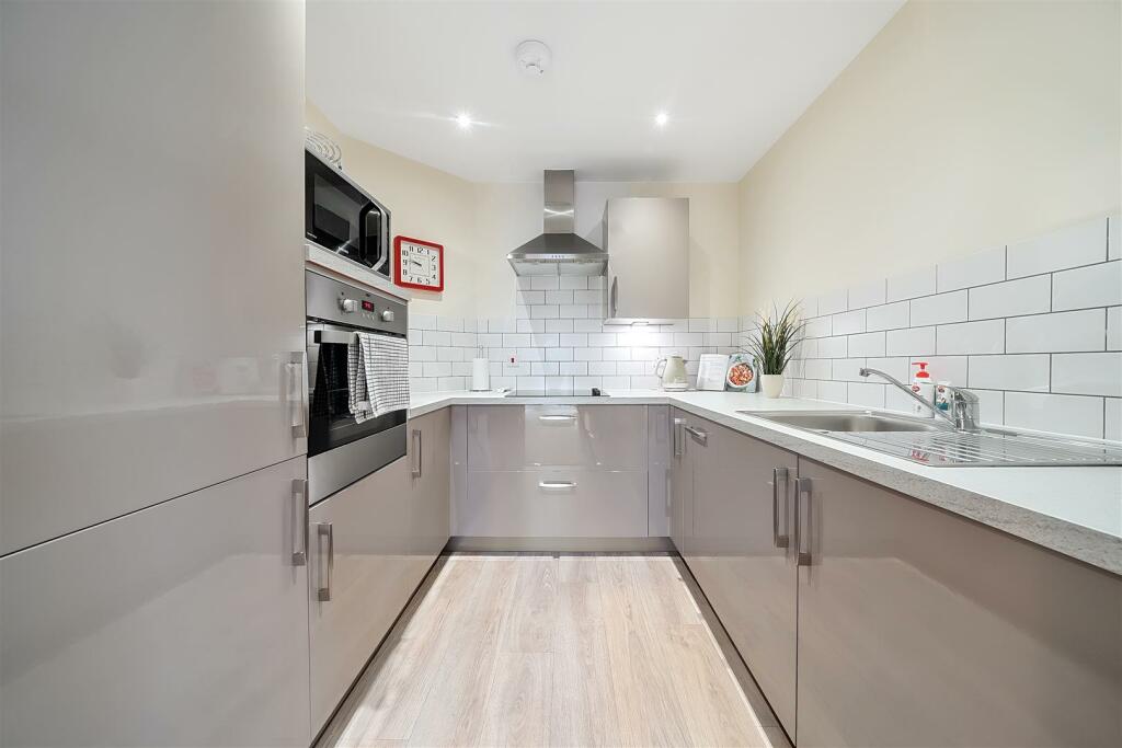 Additional image 17 of Edinburgh Lodge, Orpington