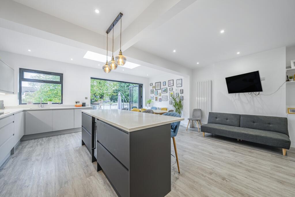 Additional image 12 of WESTLAND DRIVE, HAYES, BROMLEY, KENT, BR2