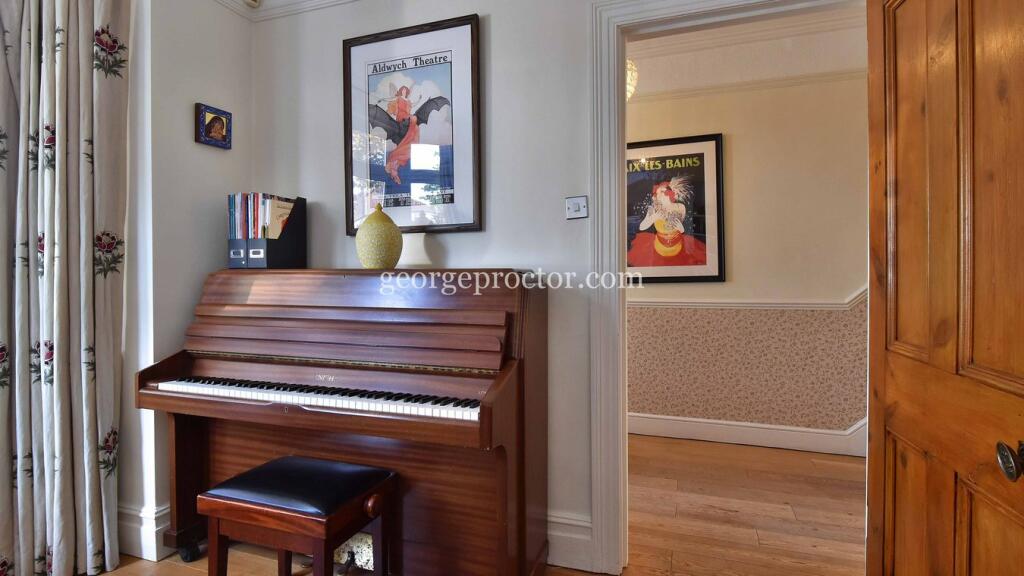 Additional image 8 of Blenheim Road, Bickley, BR1