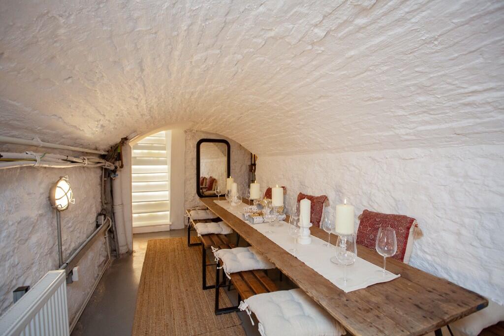 Additional image 26 of Royal York Crescent, Bristol, BS8