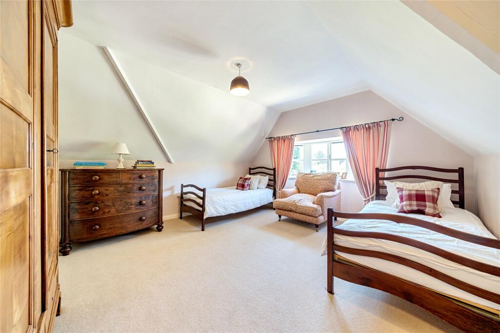 Additional image 18 of Croydon Road, Keston